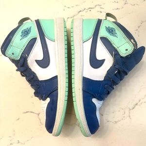Kids Jordan 1 Mid Blue Mint